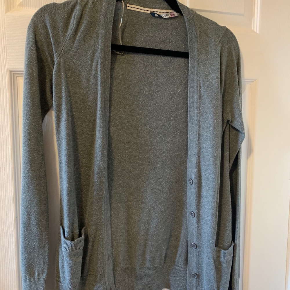 Grey cardigan